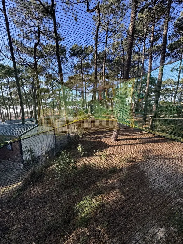 Net trampoline being installed, Bisc'Aventure Biscarrosse Landes